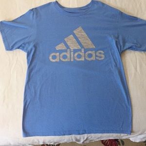 ⚡3/25$ Adidas T shirt